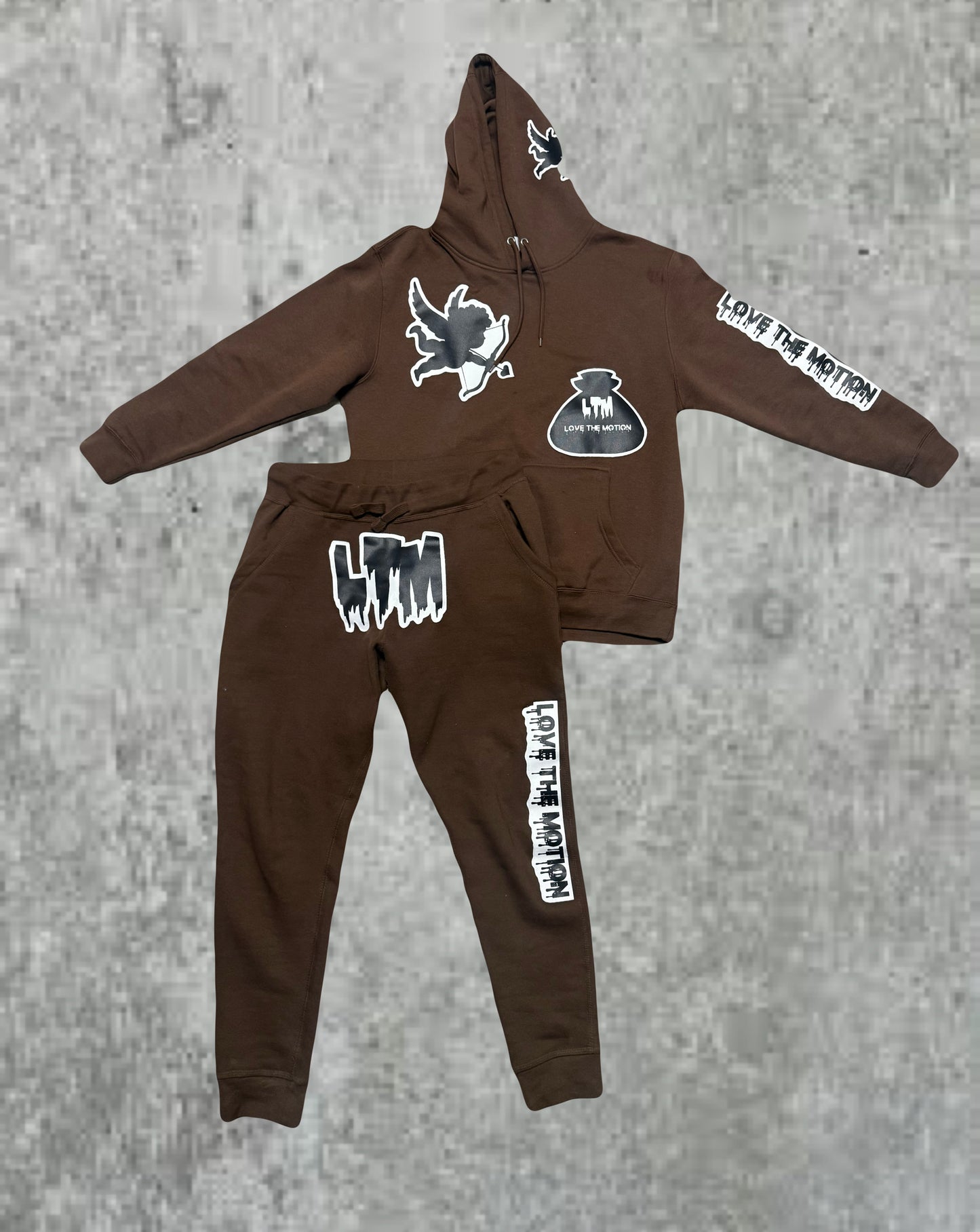 Love The Motion Tracksuit🐻